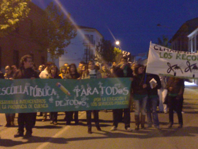 IU Mota valora positivamente la primera manifestación por la Educación y los servicios sociales en Mota del Cuervo