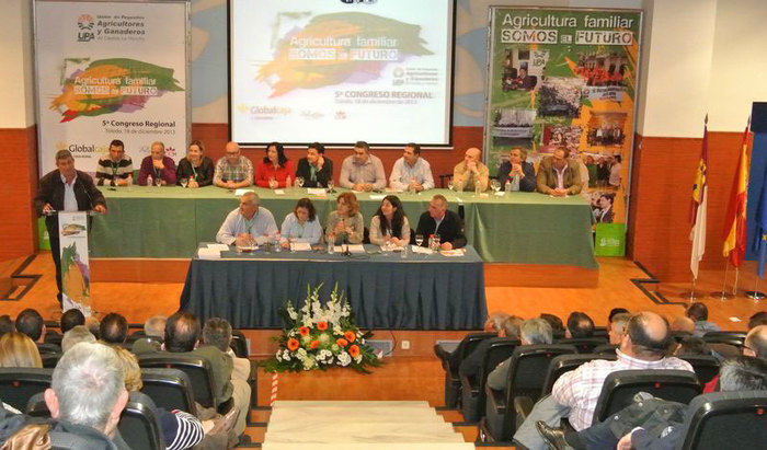 Globalcaja muestra su apoyo a la agricultura familiar