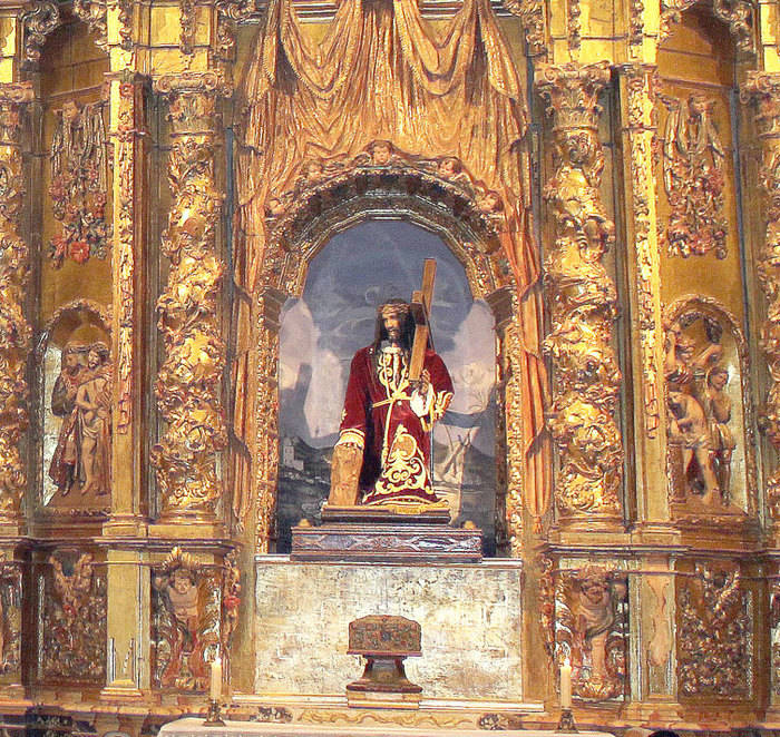 El pueblo de Almendros ya disfruta de su retablo de Jesús Nazareno totalmente restaurado