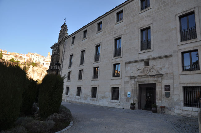 Este miércoles, encendido de luces y concierto solidario en el Parador