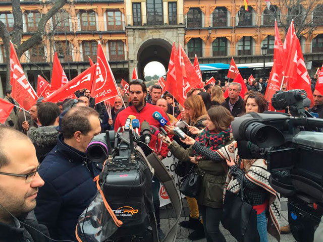 Unos 250 trabajadores y delegados sindicales se manifiestan en Toledo para exigir la retirada del ERE del Grupo Tragsa y la readmisión de los despedidos