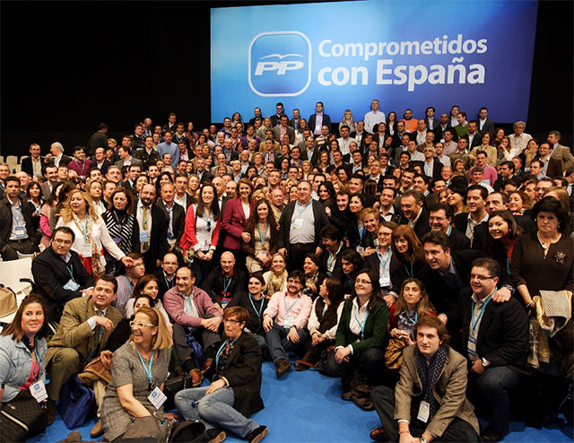 María Dolores Cospedal, reelegida como secretaria general del PP