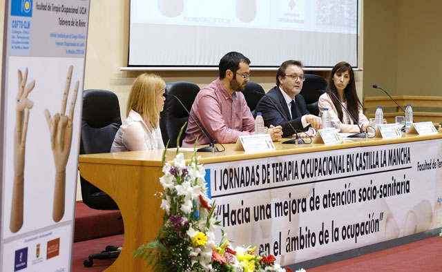 García Ferrer: “Los terapeutas ocupacionales son clave para atender  a las personas con dependencia”