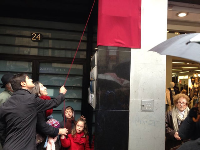 Cuenca recuerda con una placa el antiguo Café Colón