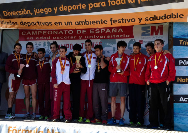 La UCLM logra el oro por equipos en el Campeonato de España de campo de través