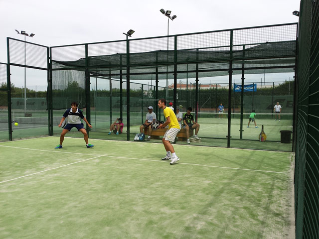 18 parejas en el cuadro masculino y 8 en el femenino participaron en la  II segunda edición del torneo de pádel “El Arbolillo”