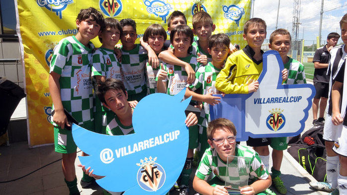 Los alevines de la Escuela Municipal de Fútbol de Cuenca  ganan la “Villarreal Cup 2014” 