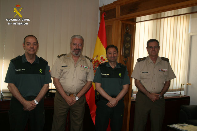 Reunión del Subdelegado de Defensa y el Jefe de la Comandancia de la Guardia Civil de Cuenca