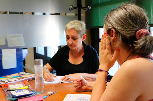 Podemos se reúne con el Instituto de la Mujer de Castilla-La Mancha.