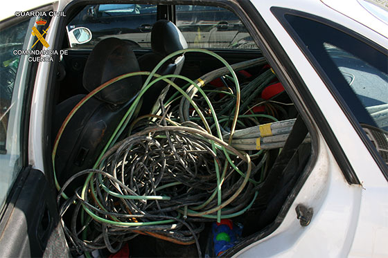 Detenidas tres personas por robo de cable de cobre en Arcas