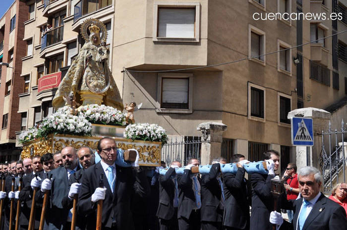 Nuestra Señora de la Luz procesiona por las calles de Cuenca en su festividad