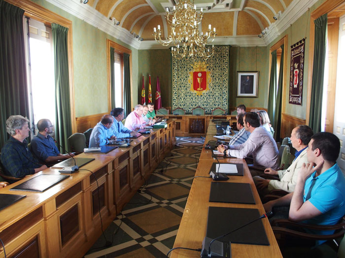 Ayuntamiento y Colegio Oficial de Arquitectos de Cuenca se reúnen para abordar la participación de los arquitectos en la planificación urbana de la ciudad