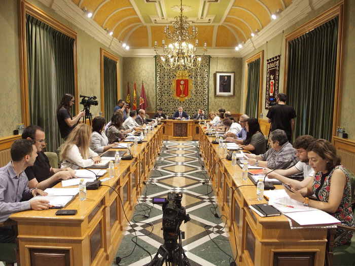 Mariscal presenta en el Debate del Estado de la Ciudad los proyectos tangibles que ha puesto en marcha en dos años