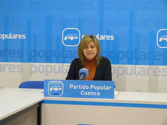 Martínez: “A la lacra del paro le estamos poniendo freno conjuntamente desde el Gobierno de Cospedal y el de Rajoy”