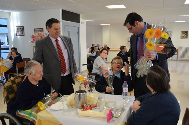 La Residencia del Sagrado Corazón celebra el ‘Día de la Abuela’ 