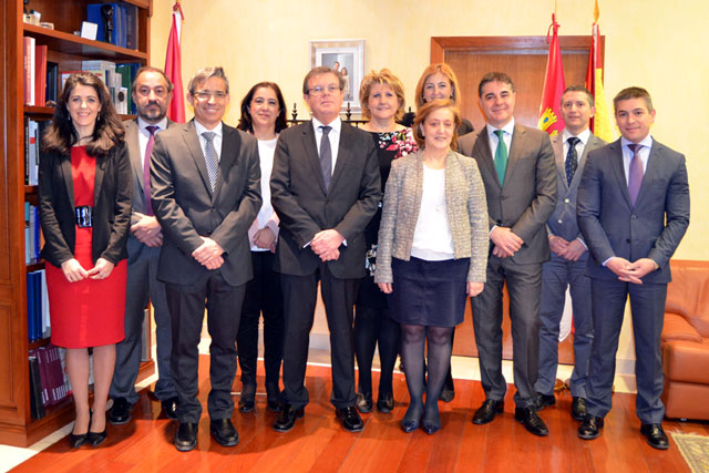 Toman posesión los miembros del nuevo equipo de Gobierno de la UCLM