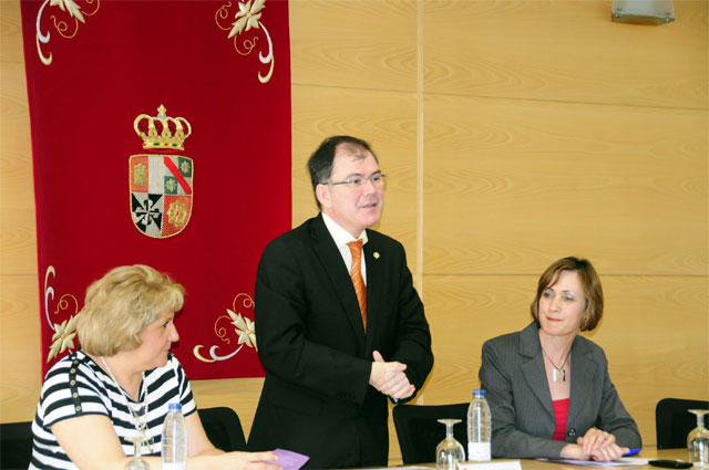 Investigadores internacionales debaten en Cuenca el marco jurídico de la igualdad de género