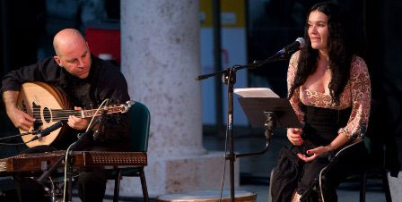 Música medieval y teatro contemporáneo en la Escuela de Arte de Cuenca