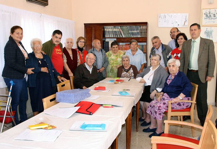 Los mayores de la residencia ‘Las Hoces’ participan en el programa ‘Envejecimiento Activo y Saludable’