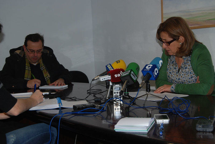 Torralba: “En los pueblos pequeños la vida social y cultura pasa por las bibliotecas” 