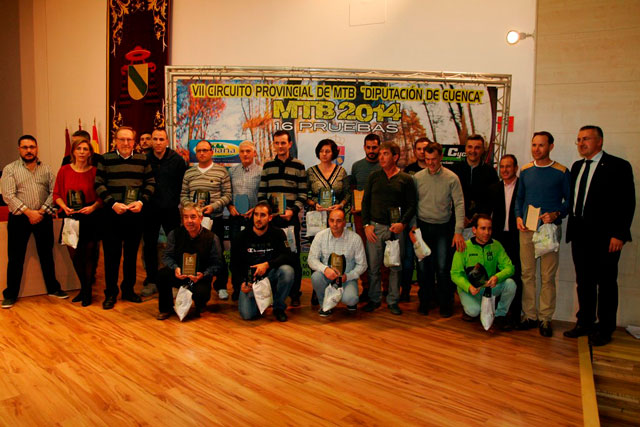 	Gran ambiente en la Gala final de entrega de premios y trofeos de los Circuitos de Carreras Populares y MTB de la Diputación