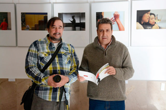 La exposición “Campus” muestra el día a día de la vida universitaria conquense