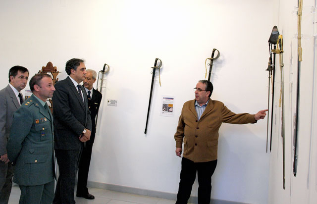 Inaugurada la exposición “Virgen del Pilar 2014”