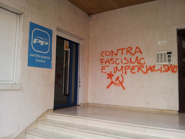 Nuevas pintadas en la sede del PP conquense