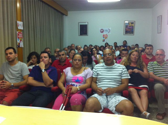 Un centenar de delegados de UGT Tarancón pide una salida social a la crisis 