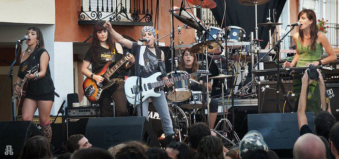 ¡Aficionados, llega el Barro Rock!