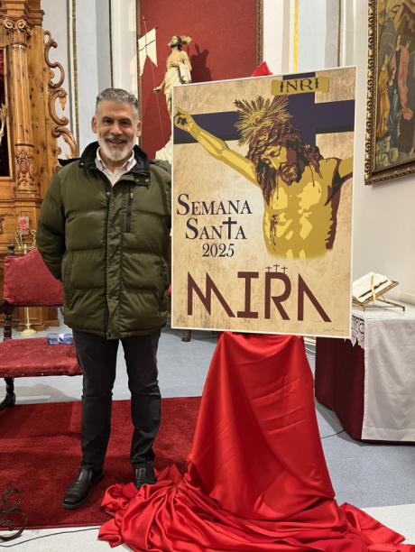 Mira presenta su cartel de Semana Santa, este año firmado por Julio Palencia